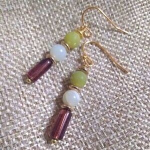 $10 Radical Drop! Lightweight Slim Slender Boho Beaded Fall Dangle Earrings